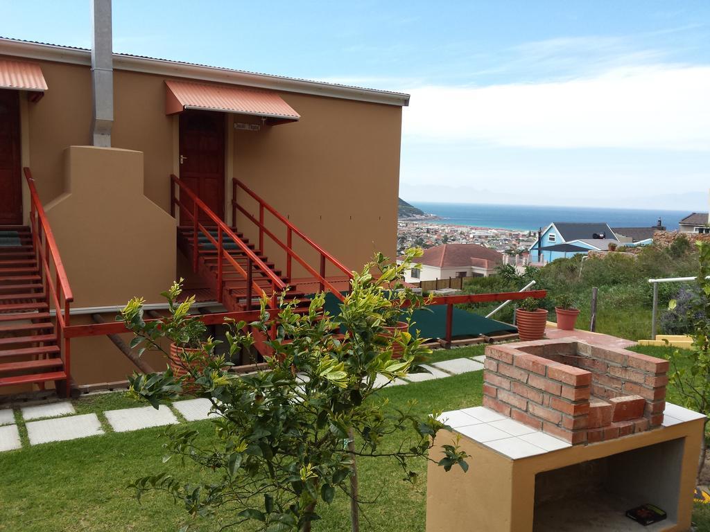 A Place In Thyme Fish Hoek Bagian luar foto